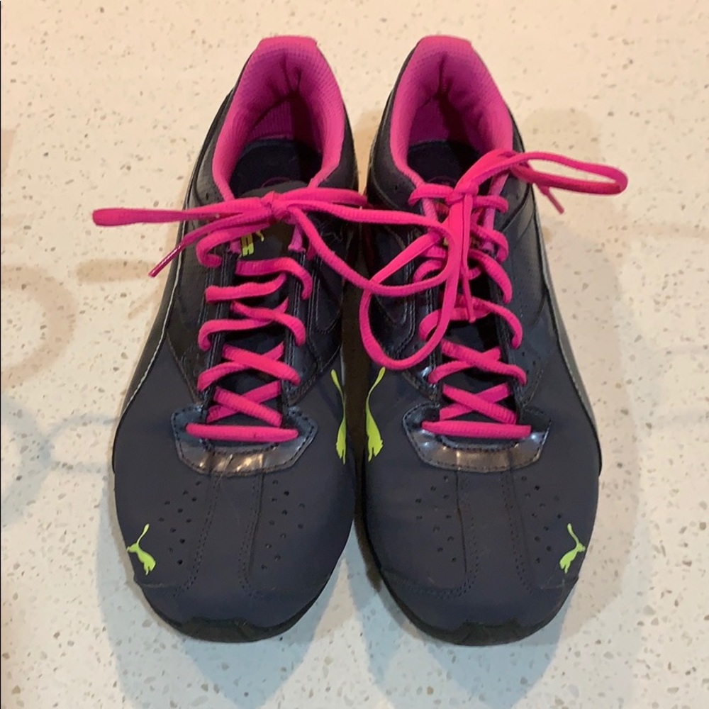 New PUMA Women’s Cross Trainer Size 9.5